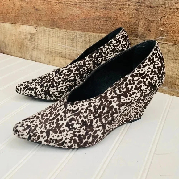 Anthropologie Pied Juste Calf Hair Wedged Booties - Picture 1 of 8